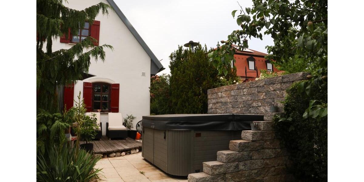 Villa Ellingen - 7 Zimmer, 210 m&sup2;, 1.490.000&euro; | Angebot:26964819