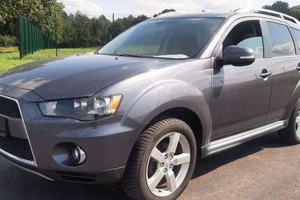Mitsubishi Outlander 129.500 km 4.990 &euro; Dresden 01259
