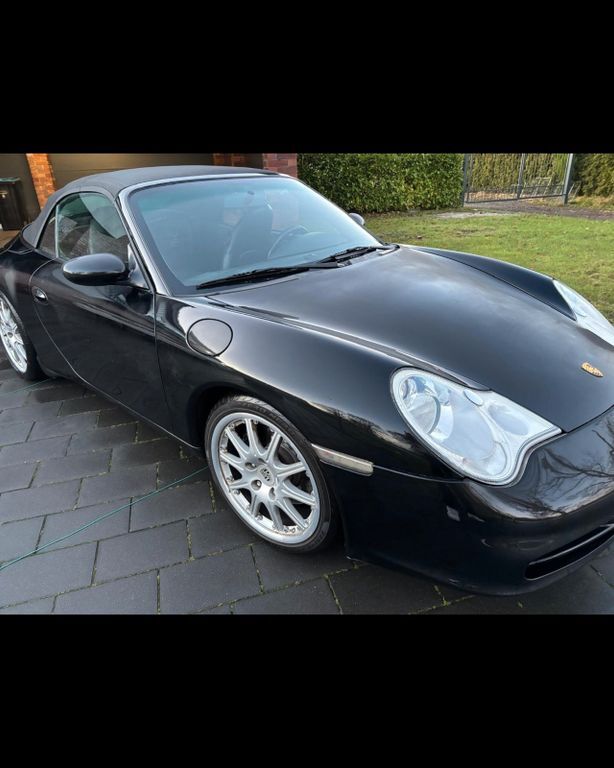 996