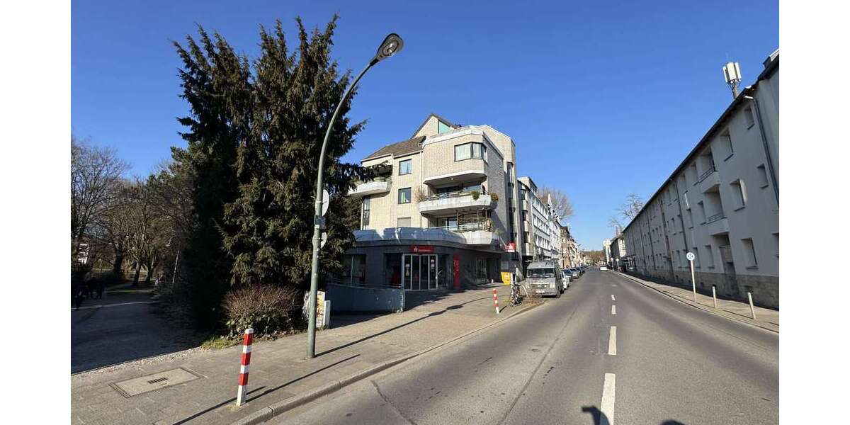 Einzelhandel in Düsseldorf 5.900 € 438 m² zimmer