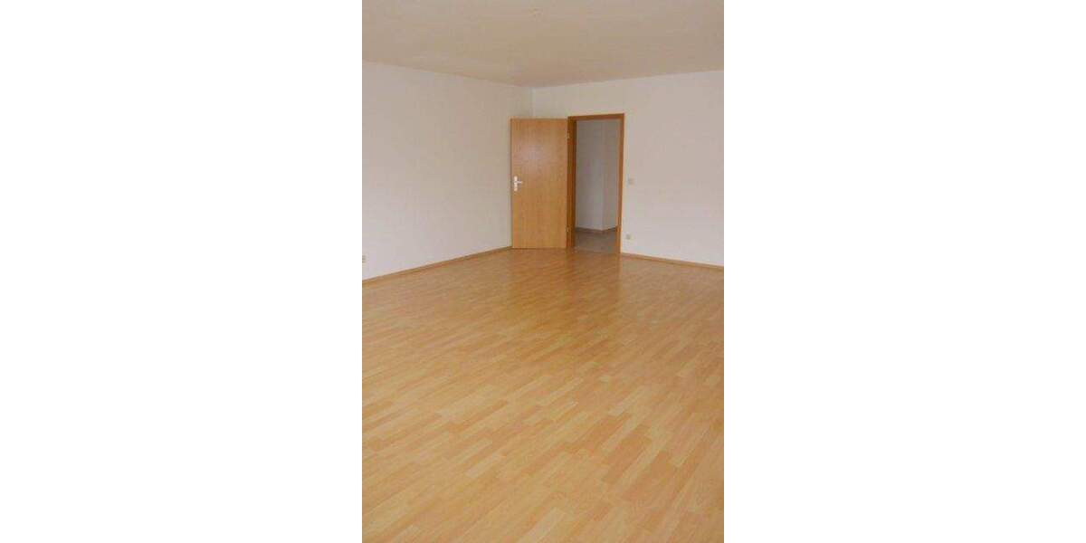 ***Heike Borchers Immobilien***Freundliche Terrassenwohnung mit viel Tageslicht***1. Obergeschoss*** 3 zimmer