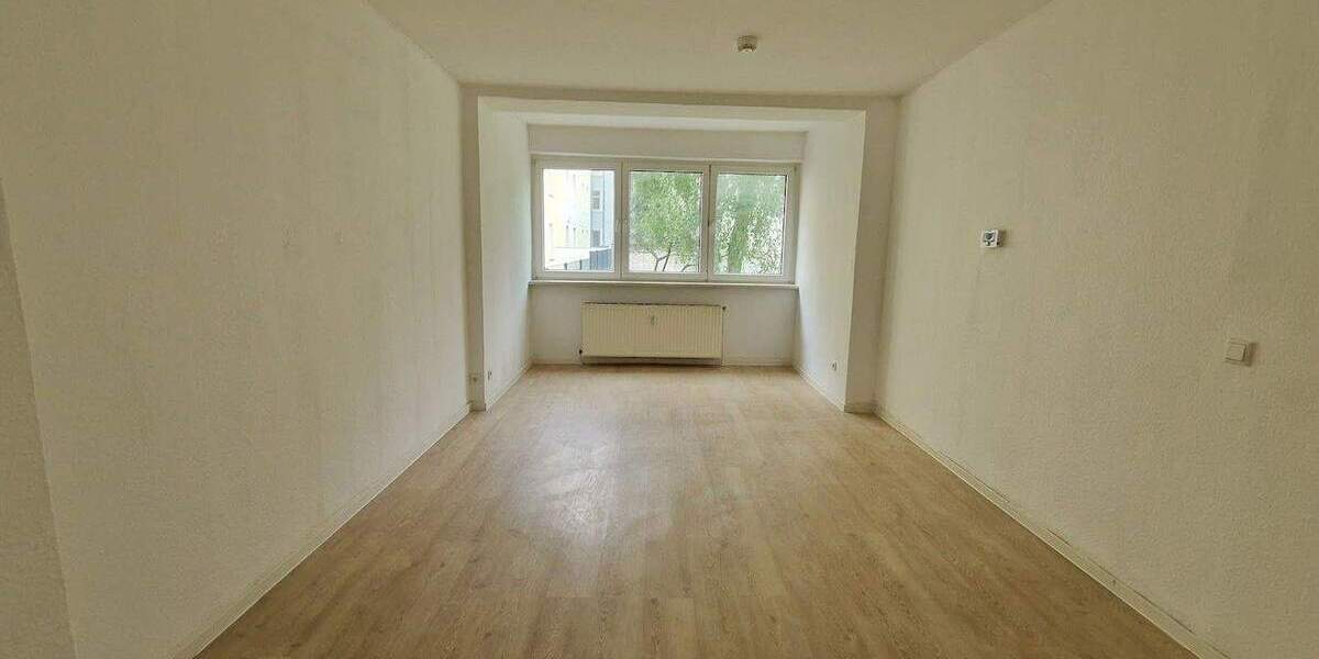 Zimmer Magdeburg Fermersleben - 3 Zimmer, 71 m&sup2;, 409&euro; | Angebot:25778550
