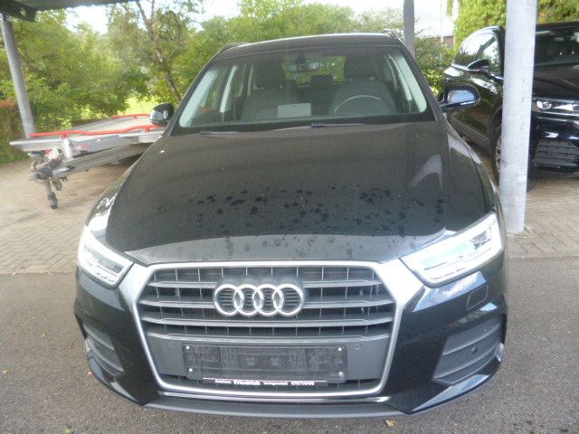 Audi Q3 125.000 km 15.750 € Veringenstadt 72519
