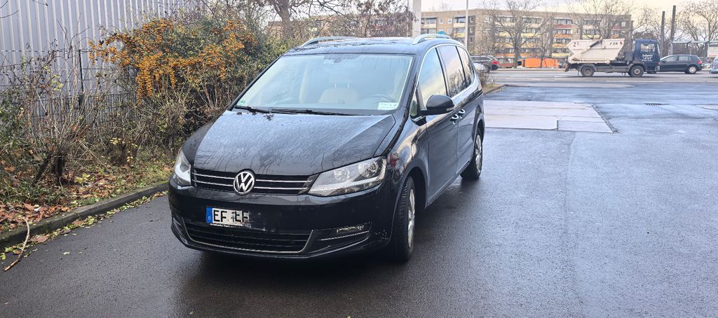 VW Sharan 272.000 km 7.400 &euro; Erfurt 99084