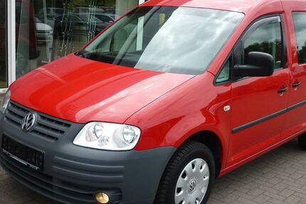 VW Caddy 142.000 km 9.900 &euro; Eggesin 17367