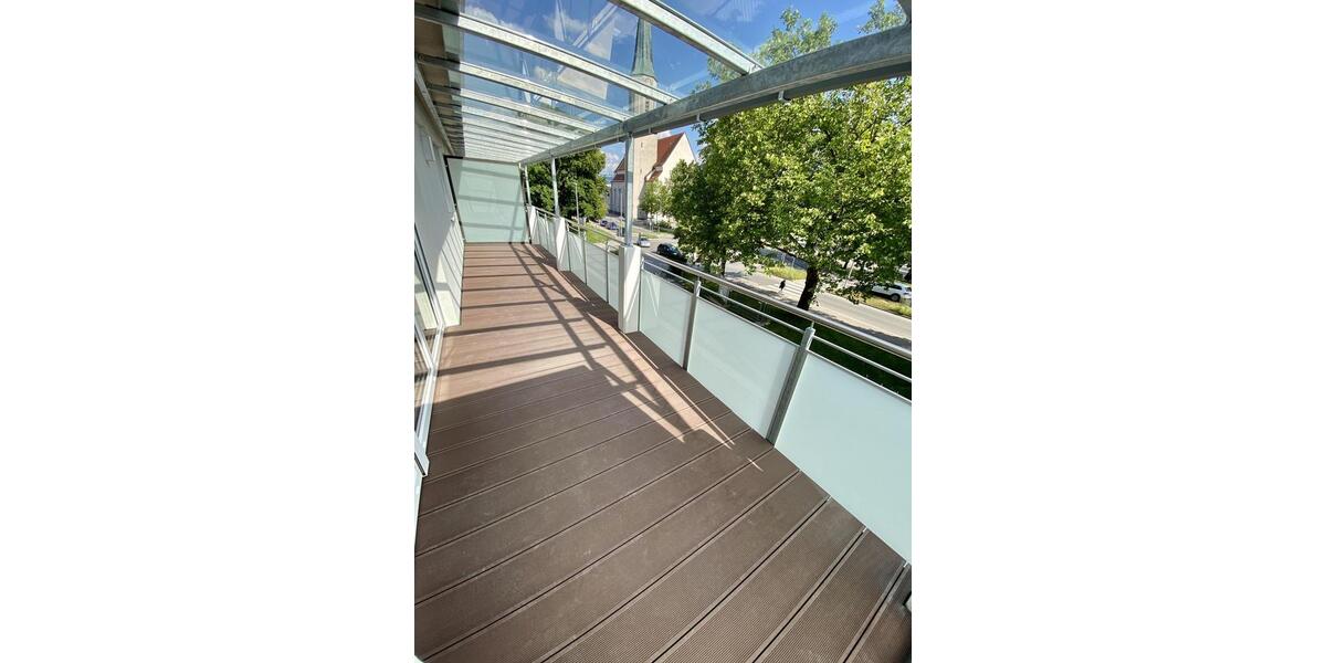 Etagenwohnung Freilassing - 3 Zimmer, 84 m&sup2;, 1.210&euro; | Angebot:26251924