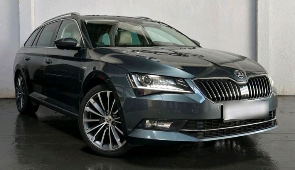 Skoda Superb 185.000 km 16.499 € Bruchsal 76646