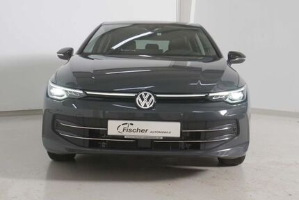 VW Golf 9.240 km 31.980 € Pilsach 92367