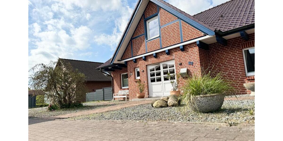 Einfamilienhaus Malente - 6 Zimmer, 188 m&sup2;, 2.200&euro; | Angebot:24430735