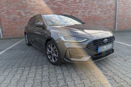 Ford Focus 33.283 km 18.000 € Hünxe 46569