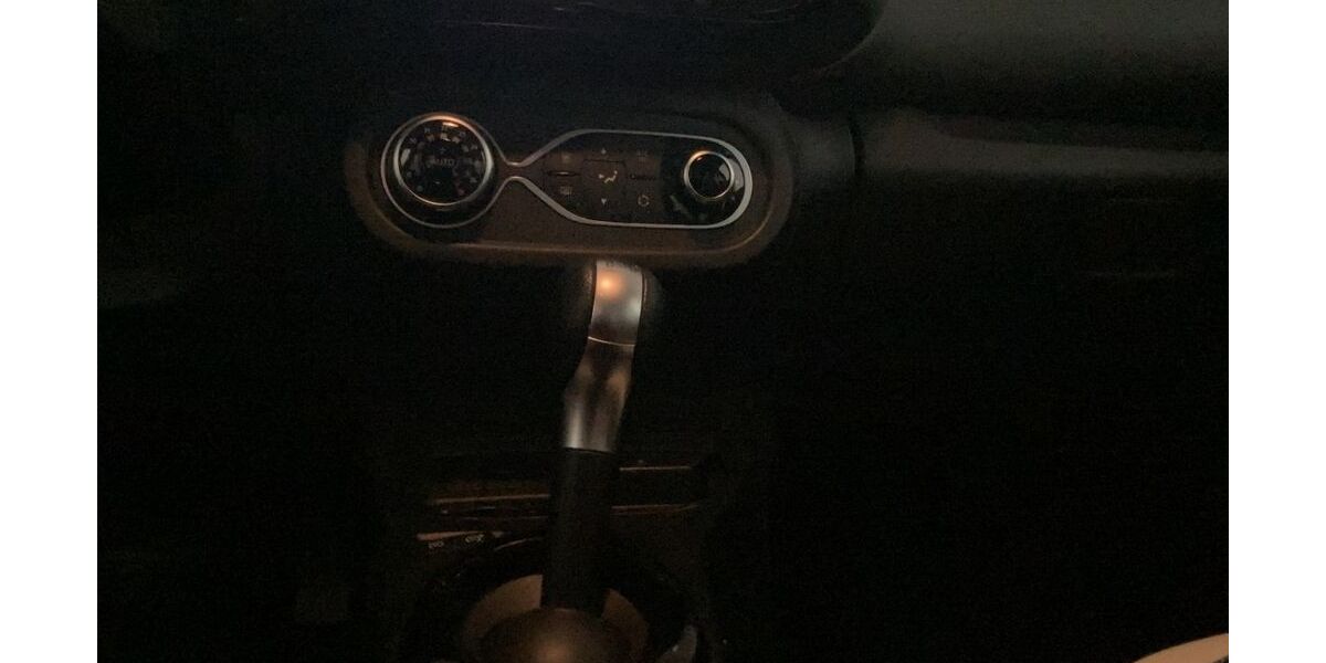 Renault Twingo 14.972 km 15.499 &euro; Suhl 98528