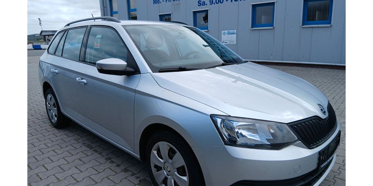Skoda Fabia 109.000 km 7.999 &euro; Upgant- Schott 26529