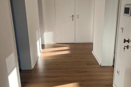 Erstbezug nach Renovierung 3 ZKB 78 qm 3 zimmer