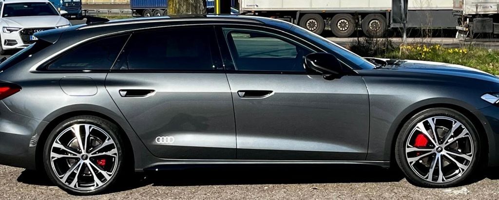 Audi A5 12.500 km 63.450 € Fredersdorf-Vogelsdorf 15370