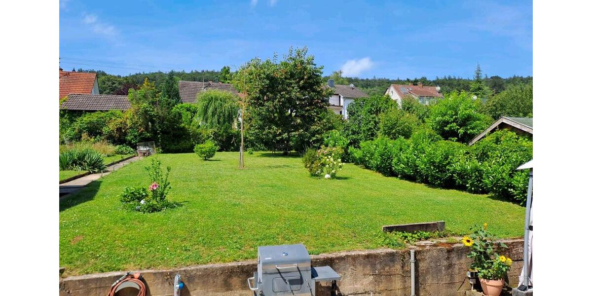 freistehendes Einfamilienhaus mit Garage und Garten(eingezäunt) 4 zimmer