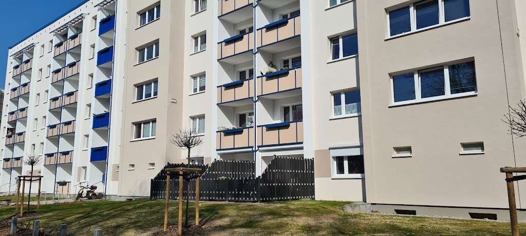 Etagenwohnung Rostock Schmarl Dorf - 3 Zimmer, 75 m&sup2;, 577&euro; | Angebot:26305777