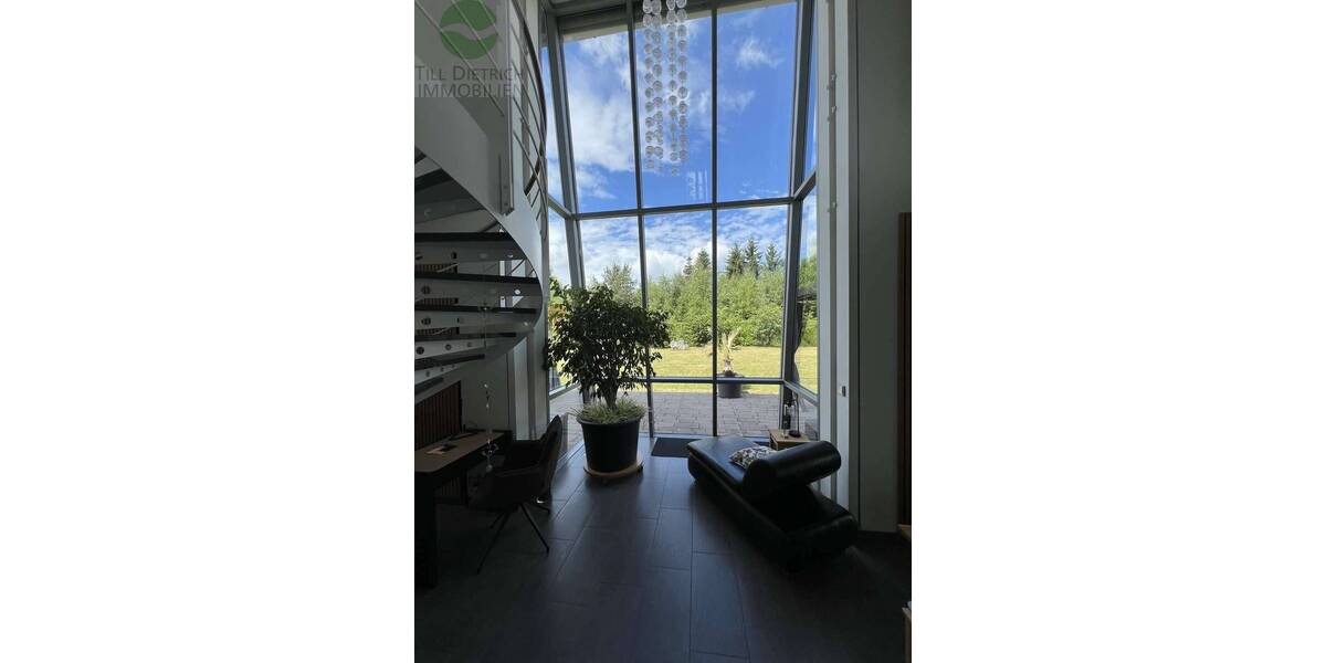 Mehrfamilienhaus, Wohnhaus Zella-Mehlis Mehlis - 5 Zimmer, 185 m&sup2;, 5.000&euro; | Angebot:22631820