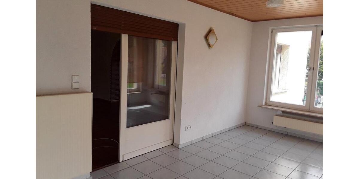 Mehrfamilienhaus, Wohnhaus Oderwitz - 8 Zimmer, 208 m&sup2;, 240.000&euro; | Angebot:26612720
