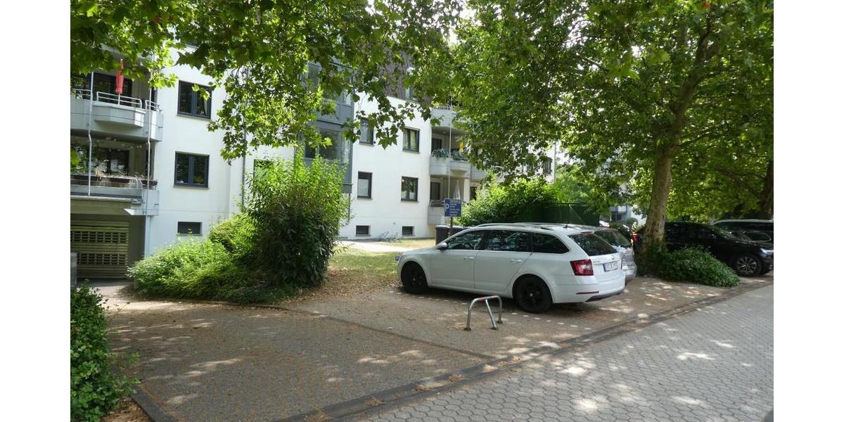 Gut aufgeteilte Eigentumswohnung zwischen Innenstadt und Stadion in gepflegtem Haus - Erdgeschoßwohnung Trier Nord | Angebot:27096434