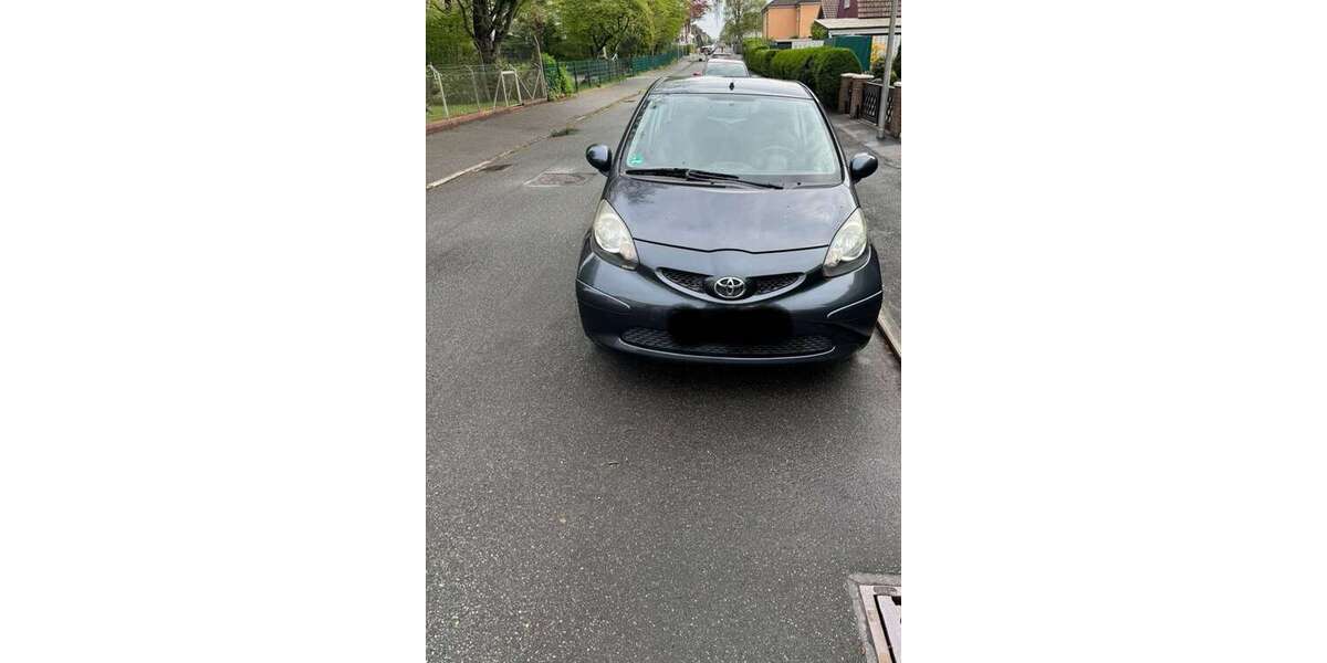 Toyota Aygo 130.730 km 1.800 &euro; Bremen 28759