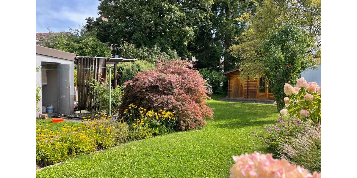 Doppelhaushälfte Villingen-Schwenningen Schwenningen - 9.5 Zimmer, 202 m&sup2;, 480.000&euro; | Angebot:25882358