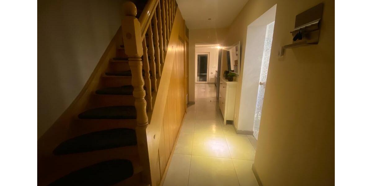 Reihenhaus Schwalbach - 5 Zimmer, 150 m&sup2;, 289.000&euro; | Angebot:26234193