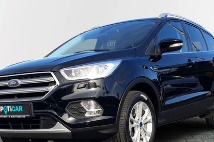 Ford Kuga 94.658 km 13.980 &euro; Soest 59494