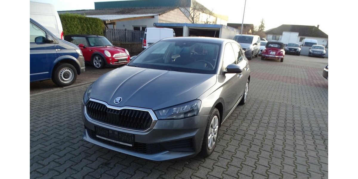 Skoda Fabia Active Klima, Sitzheizung, LED Scheinwerfer 38.470 km 13.490 &euro; Rodgau 63110