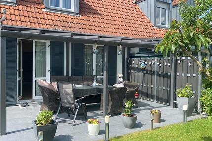 DHH mit Garten in der „Blauen Lagune“ – im Herzen von Oberasbach 5 zimmer