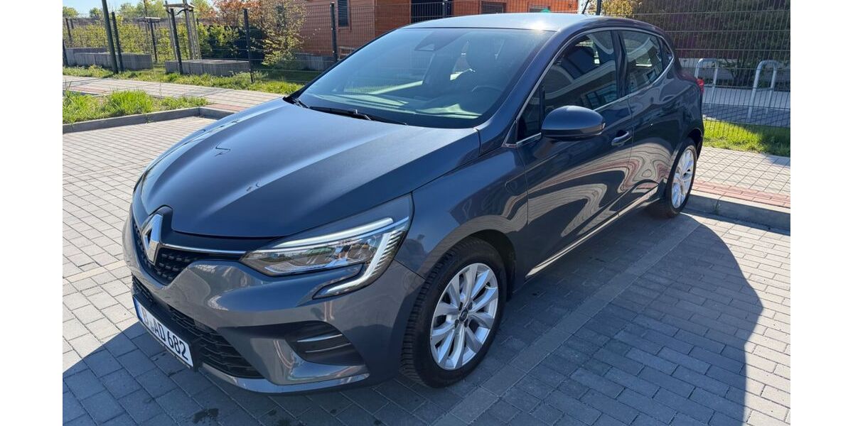 Renault Clio 32.800 km 13.999 &euro; Berlin 12689