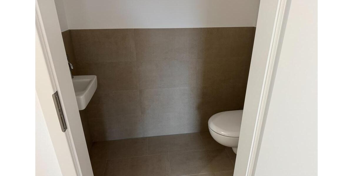 Etagenwohnung Neunkirchen-Seelscheid Seelscheid - 2 Zimmer, 100 m&sup2;, 1.350&euro; | Angebot:23845451