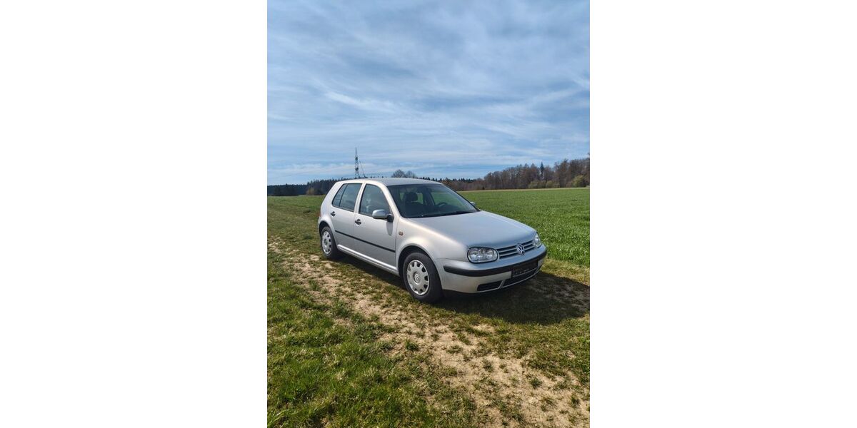 VW Golf 195.000 km 2.299 &euro; Oberbleichen 86489