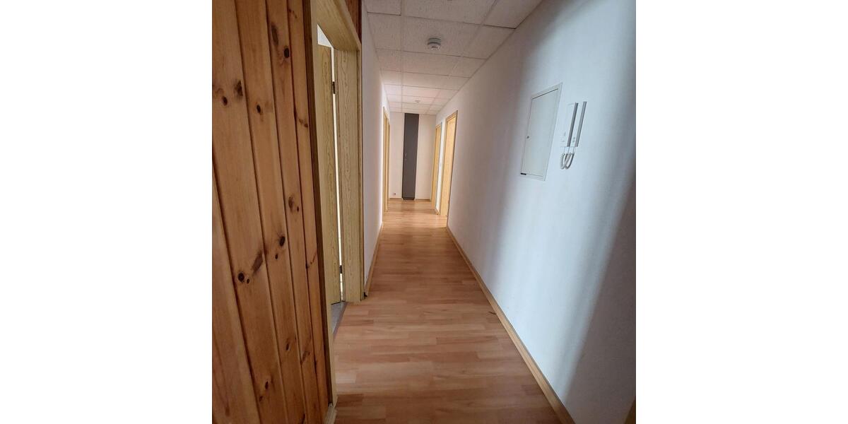 Gewerbeobjekt Kamenz - 4 Zimmer, 95 m&sup2;, 620&euro; | Angebot:21260806