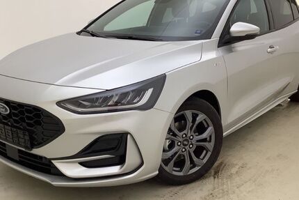 Ford Focus 8.396 km 26.980 € Marburg 35043