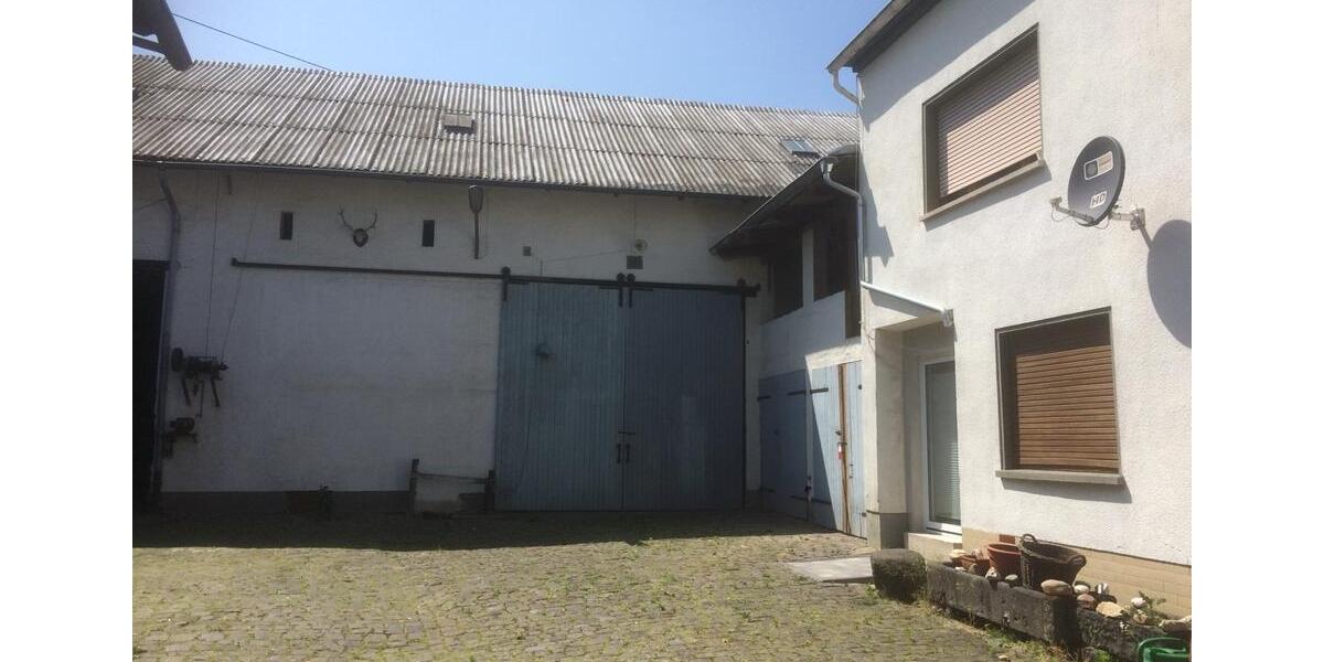 Bauernhaus, Landhaus Nickenich - 10 Zimmer, 200 m&sup2;, 349.000&euro; | Angebot:26971181