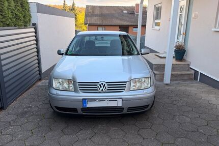 VW Bora 135.000 km 4.500 &euro; Hünstetten 65510