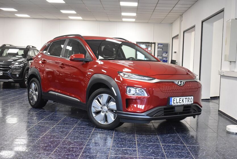 Hyundai KONA 57.730 km 14.870 € Nürnberg 90431