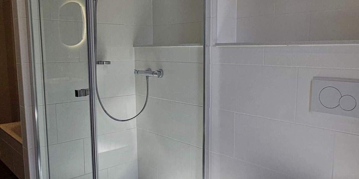 Etagenwohnung Timmaspe - 3 Zimmer, 170 m&sup2;, 1.200&euro; | Angebot:24027270