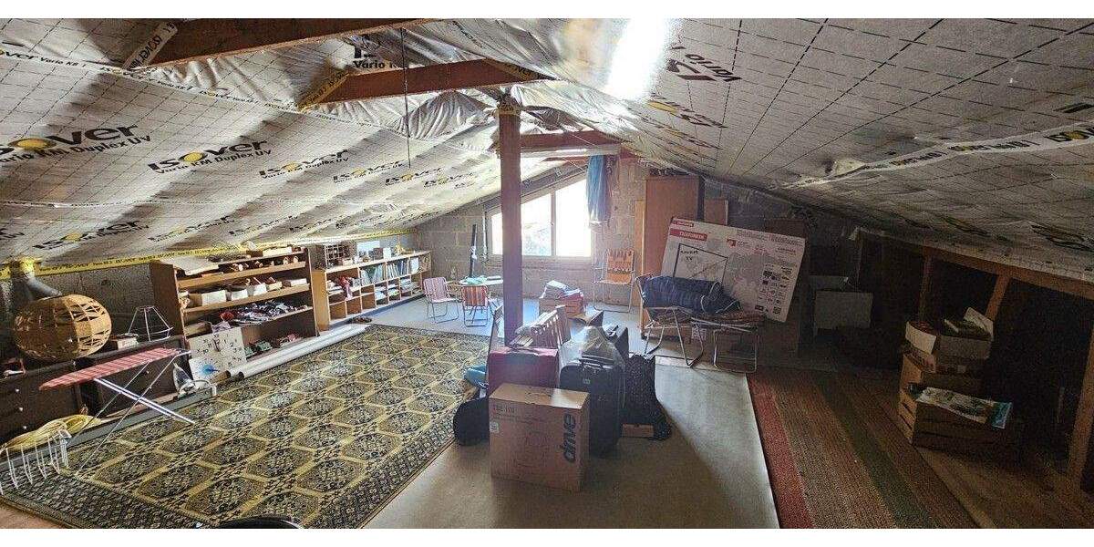 Zugreifen - Geräumiges Einfamilienhaus mit großem Garten zentral in Crailsheim zu verkaufen 7 zimmer