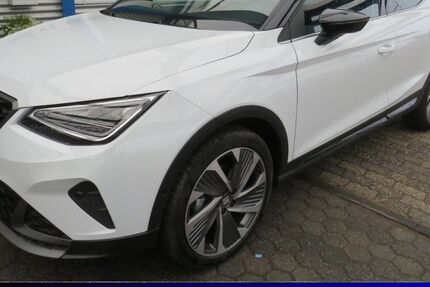 Seat Arona 4.350 km 23.450 &euro; Cochem 56812