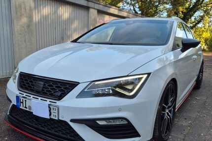 Seat Leon 13.200 km 35.580 &euro; Hildesheim 31141