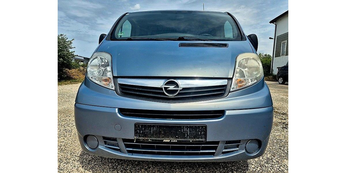 Opel Vivaro 197.000 km 3.990 &euro; Winterlingen 72474