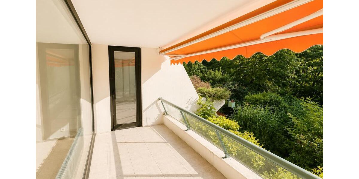Etagenwohnung Göttingen Oststadt - 4 Zimmer, 142 m&sup2;, 399.000&euro; | Angebot:27197596
