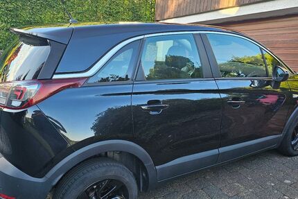 Opel Crossland (X) 103.000 km 8.500 &euro; Hilchenbach 57271