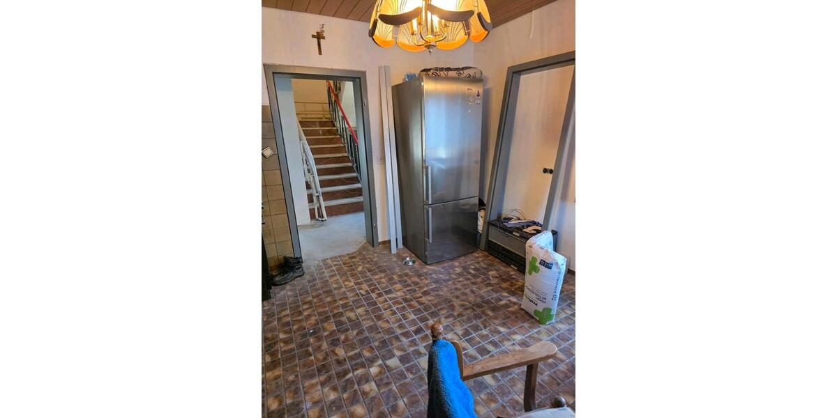 Einfamilienhaus Ettringen - 5 Zimmer, 100 m&sup2;, 1.000&euro; | Angebot:24511372