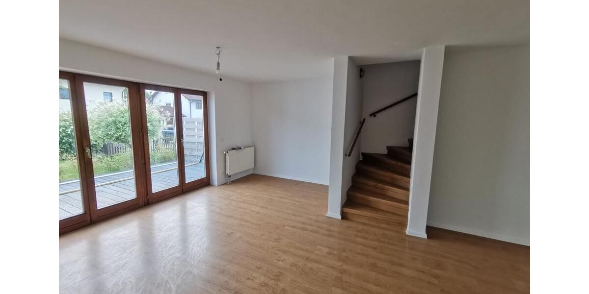 Doppelhaushälfte Lenting - 5 Zimmer, 158 m&sup2;, 1.500&euro; | Angebot:26377742