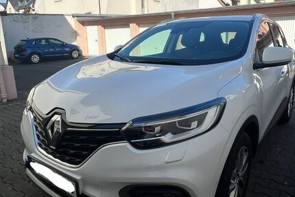 Renault Kadjar 25.377 km 14.400 &euro; Frankfurt am Main 65934