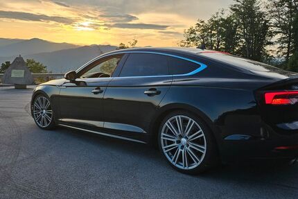 Audi A5 140.000 km 22.000 &euro; Waldkraiburg 84478