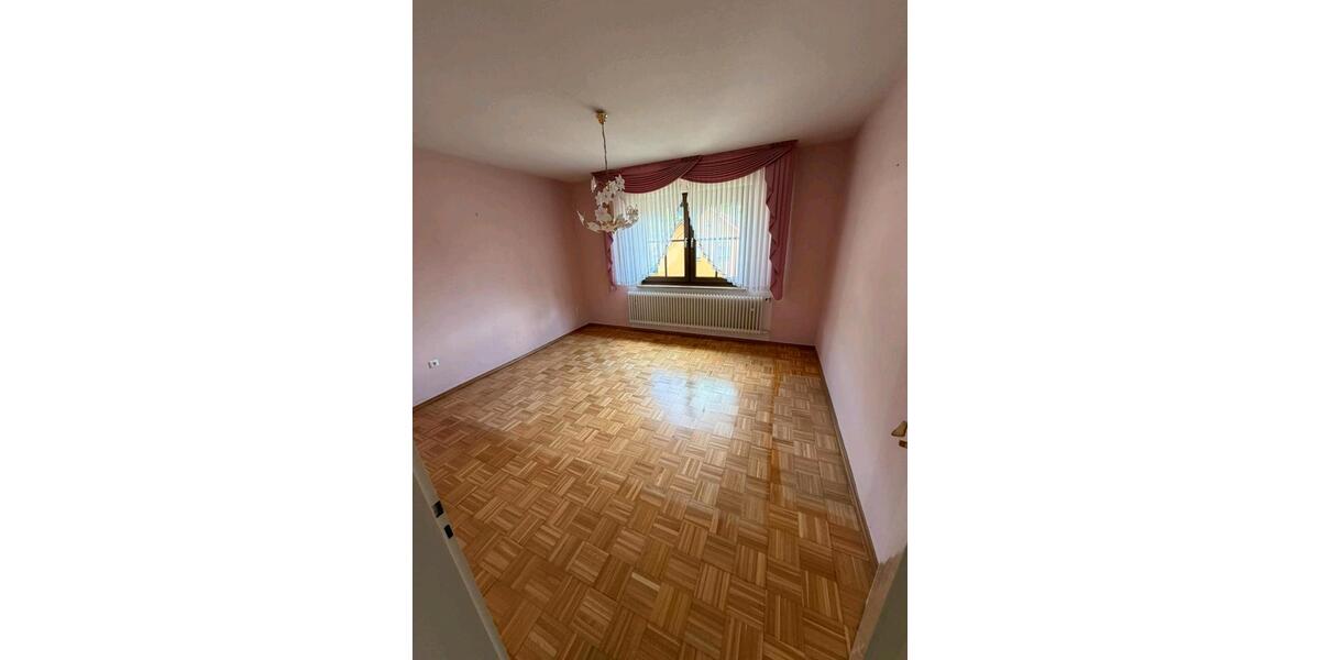 Einfamilienhaus Breitenbrunn - 4 Zimmer, 120 m&sup2;, 329.000&euro; | Angebot:26762363