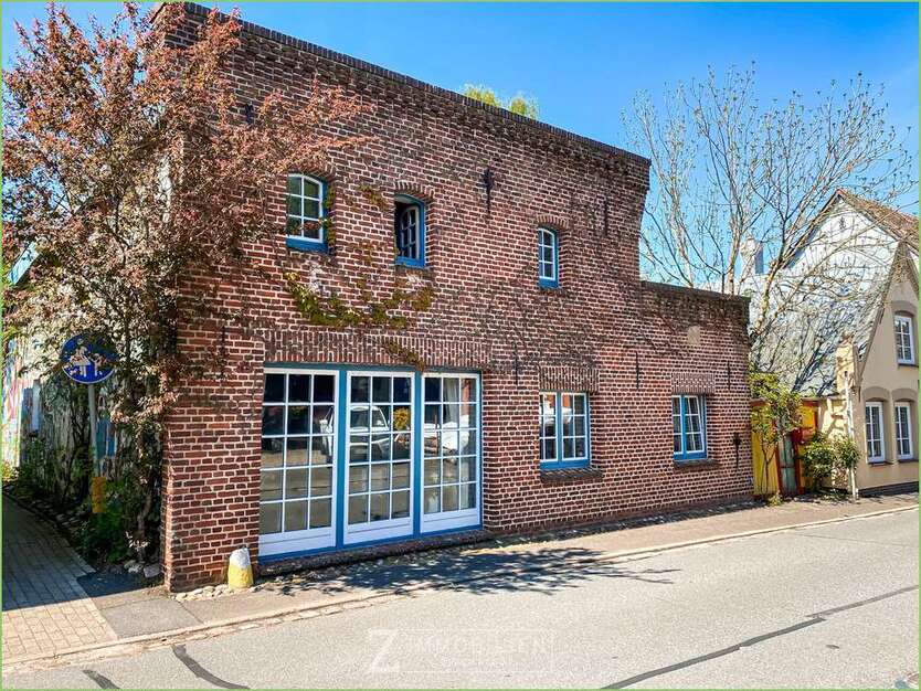 Haus zum Kaufen in Tönning 275.000 € 169 m²